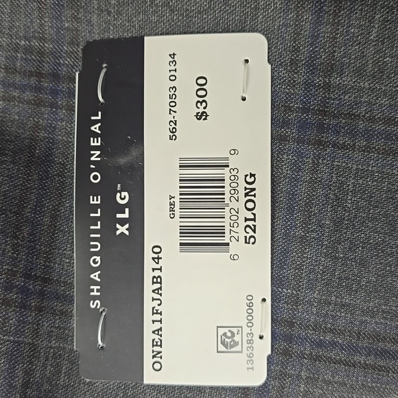 Big and Tall Plaid Stretch Fabric Regular Fit Suit Jacket | Shaquille O'Neal XLG - Picture 10 of 15